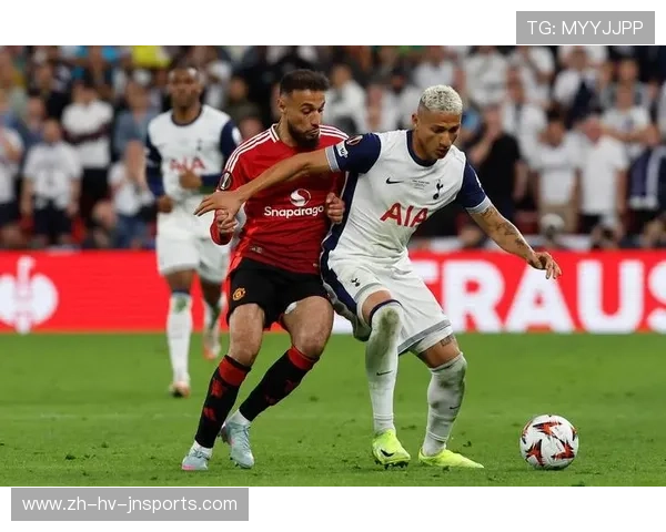 英超球队客场比赛是否普遍乘坐飞机及出行安排